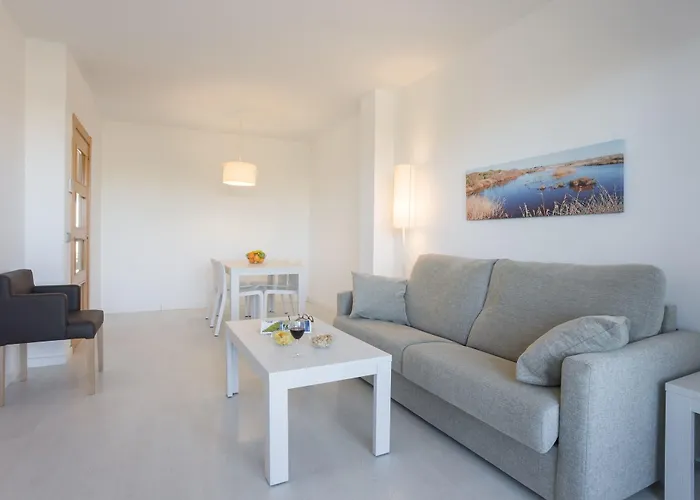 Apartament Pierre &